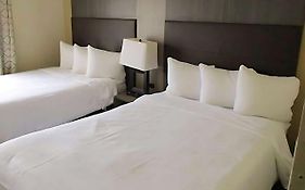 Quality Inn And Suites Indianapolis Airport